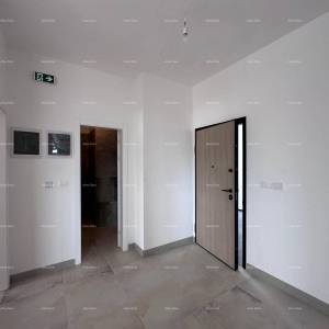 Nova stambena zgrada, blizina Banjola, useljiva. Volme!