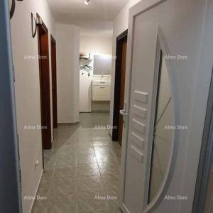 NOVA VAS Prodaja lijepo uređenog, namještenog stana sa pogledom na more! Poreč