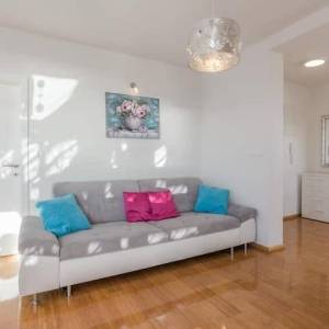 Novalja: Samorašnji put, penthouse, 90m2, prekrasan pogled na more!