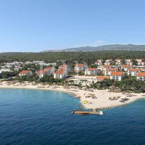 Novi Vinodolski jednosobni apartman, drugi red do mora