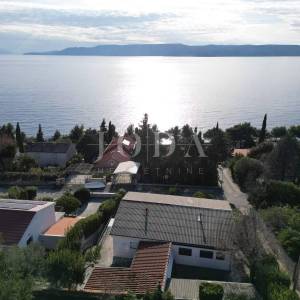 Novi Vinodolski kuća na bribirskoj obali