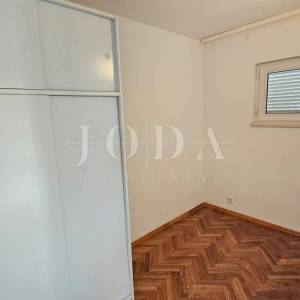 Novi Vinodolski kuća na bribirskoj obali