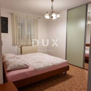 NOVI VINODOLSKI, STAN 3S+DB sa bazenom, blizu centra