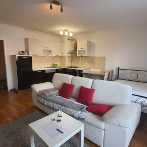 Novi Zagreb-Lanište, 1S stan s balkonom, parkirno mjesto, 38m2