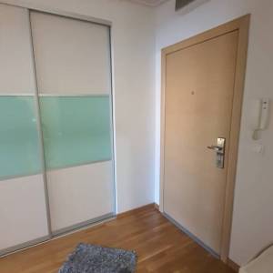 Novi Zagreb-Lanište, 1S stan s balkonom, parkirno mjesto, 38m2