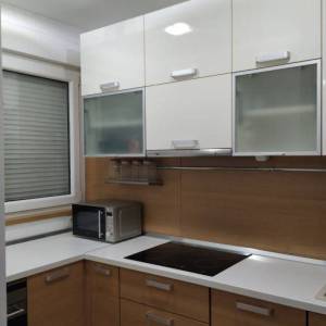 Novi Zagreb-Sopot, adaptiran 2-sobni stan 43m2, 2.kat/lift