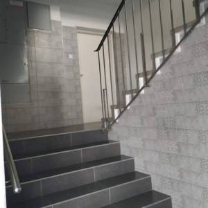 Novi Zagreb-Sopot, adaptiran 2-sobni stan 43m2, 2.kat/lift