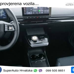NOVO MG 4 64 kWh Luxury 204 KS, LED+ACC+ASIST+360+VIRT+PDC