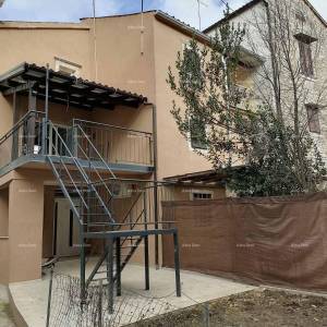 Novo renovirana kuća u Pazinu.