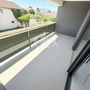 Novogradnja - Dvosoban apartman s krovnom terasom - VIR, CENTAR