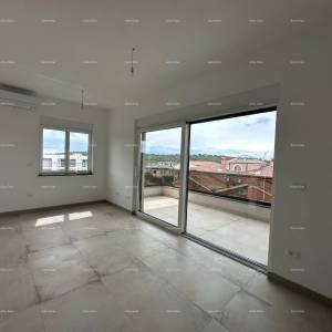 Novogradnja u Banjolama! Volme! Blizina Marine.