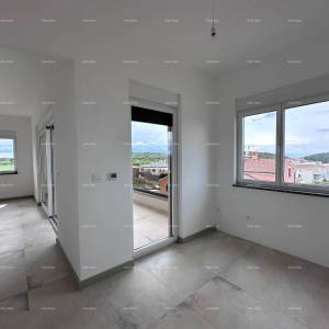 Novogradnja u Banjolama! Volme! Blizina Marine.