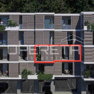 Novogradnja u Omišu: dvosoban stan s balkonom i liftom