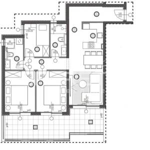 Novogradnja u Omišu: prostrani trosoban stan s balkonom