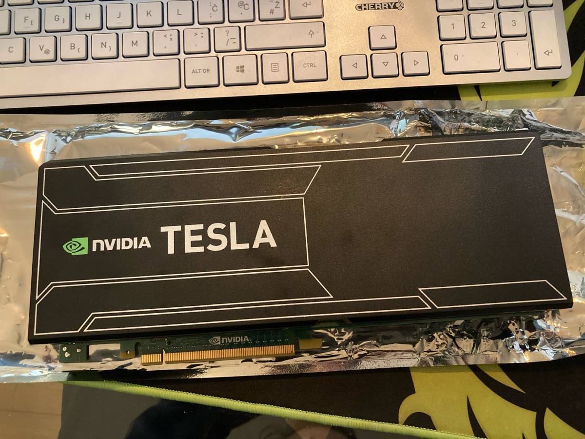 nVidia Tesla K20Xm