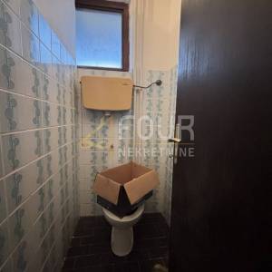 Ogulin - centar, kuća stambeno poslovne namjene, garaža