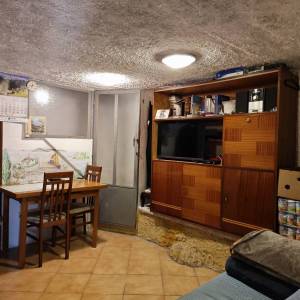 Okolica grada Krka - Dvojna kamena kuća za obnovu