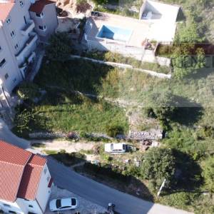 Omiš Čelina 498 m2 građevinsko zemljište - otvoren pogled na more