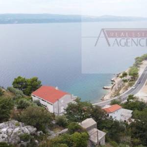 Omiš Lokva Rogoznica 859 m2 blizina mora + pogled