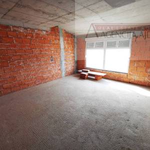 Omiš Stanići - kuća 720 m2 trajan pogled na more - novo u ponudi