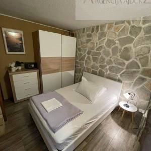 Omiš vila Stanići top lokacija - intima - pogled na more