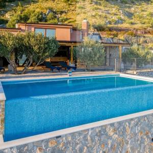 Omiš vila Stanići top lokacija - intima - pogled na more