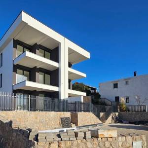 OMIŠALJ - Dvosobni apartman s panoramskim pogledom na more