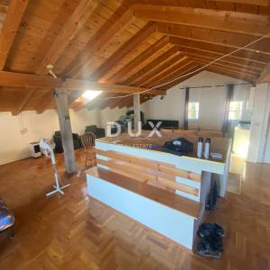 OPATIJA, BREGI - samostojeća kuća 400 m2 + okućnica 826 m2 + 3 garaže s pogledom na more! PRILIKA!