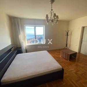 OPATIJA, BREGI - samostojeća kuća 400 m2 + okućnica 826 m2 + 3 garaže s pogledom na more! PRILIKA!