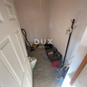 OPATIJA, BREGI - samostojeća kuća 400 m2 + okućnica 826 m2 + 3 garaže s pogledom na more! PRILIKA!