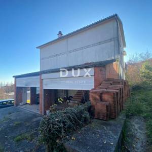 OPATIJA, BREGI - samostojeća kuća 400 m2 + okućnica 826 m2 + 3 garaže s pogledom na more! PRILIKA!