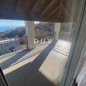 OPATIJA, BREGI - samostojeća kuća 400 m2 + okućnica 826 m2 + 3 garaže s pogledom na more! PRILIKA!