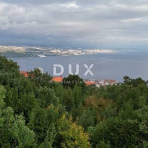 OPATIJA, CENTAR- građevinsko zemljište 1900m2 s GRAĐ. DOZVOLOM s panoramskim pogledom na more za obiteljsku kuću/ villu/ stambe...