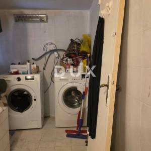 OPATIJA, CENTAR - HITNO!!!!  Stan za renovaciju, 3S+DB 117m2