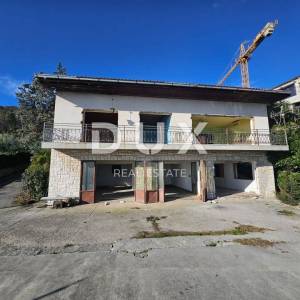 OPATIJA, CENTAR- samostojeća kuća 250m2 s panoramskim pogledom na more + okoliš 740m2