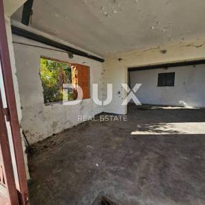 OPATIJA, CENTAR- samostojeća kuća 250m2 s panoramskim pogledom na more + okoliš 740m2