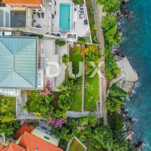 OPATIJA, CENTAR - vila prvi red do mora blizu centra Opatije