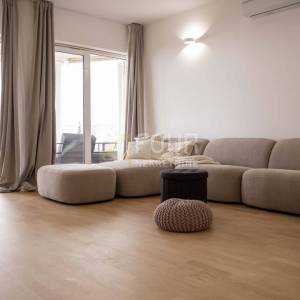 Opatija, Ičići, 3s+db, 147m2, balkon, pogled na more