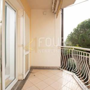 Opatija, Ičići, 3s+db, 147m2, balkon, pogled na more