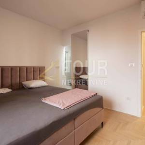 Opatija, Ičići, 3s+db, 147m2, balkon, pogled na more