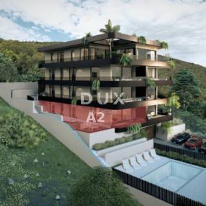 OPATIJA, IČIĆI - Elegantni stan s privatnim vrtom i panoramom