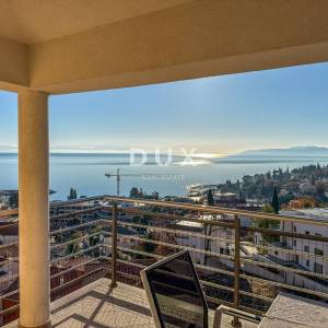 OPATIJA, IČIĆI - penthouse u predivnoj vili iznad Mariott resorta, garaža, 300m od plaže