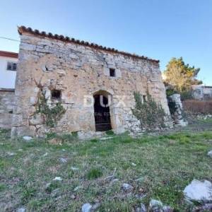 OPATIJA, IČIĆI, POLJANE- starina s prekrasnim panoramskim pogledom na more, spremna za adaptaciju