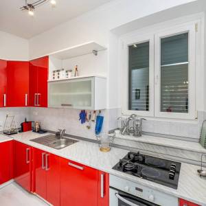 OPATIJA - Komforan dvosobni stan u etaži vile