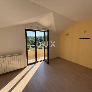 OPATIJA, MATULJI, ŠAPJANE - samostojeća kuća ( poslovna zgrada 780 m2 ) + 3.484 m2 okućnice! PRILIKA!