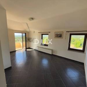 OPATIJA, MATULJI, ŠAPJANE - samostojeća kuća ( poslovna zgrada 780 m2 ) + 3.484 m2 okućnice! PRILIKA!