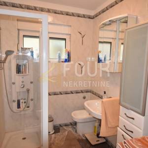 Opatija, Oprić, samostojeća kuća, 195m2, pogled na more