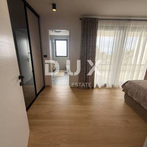 OPATIJA, POBRI - Villa u nizu, pogled, bazen!