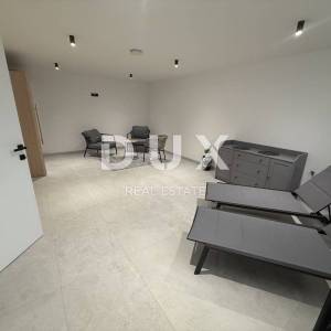 OPATIJA, POBRI - Villa u nizu, pogled, bazen!