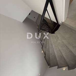 OPATIJA, POBRI - Villa u nizu, pogled, bazen!